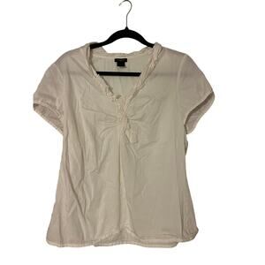 “Classic Crisp” – Ann Taylor White Button-Up Shirt (Size 14)